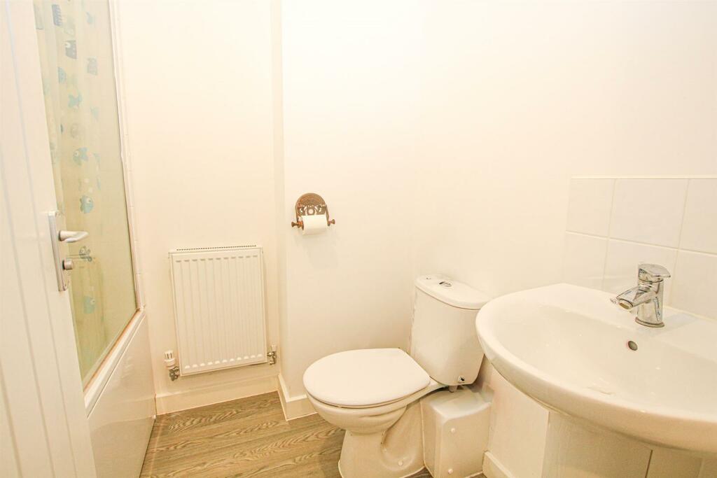 Additional image 9 of King James Close, Fordham, Ely