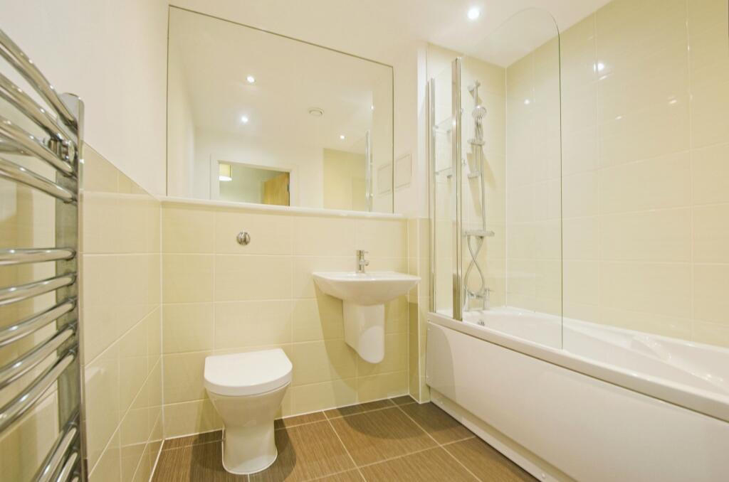 Additional image 4 of Douglas House, Ferry Court, Cardiff, CF11