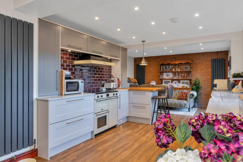 Additional image 4 of Joscelynes, Stapleford, CB22