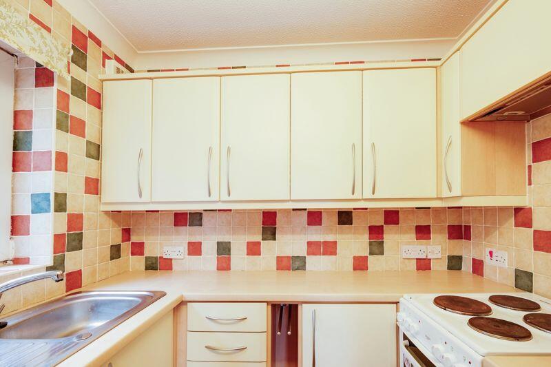 Additional image 4 of Homecorfe House, Broadstone, BH18 8EG