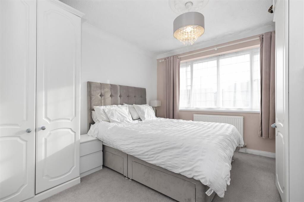 Additional image 8 of Park Avenue, Winterbourne, Bristol