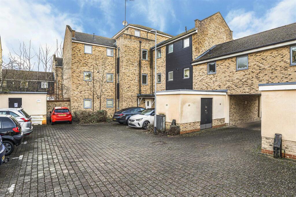 Additional image 10 of Gladeside, Cambridge