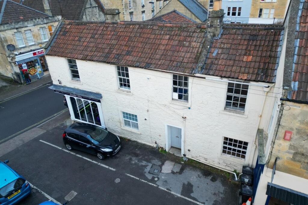 Additional image 32 of RETAIL UNIT | 2 BED MAISONETTE | LARKHALL