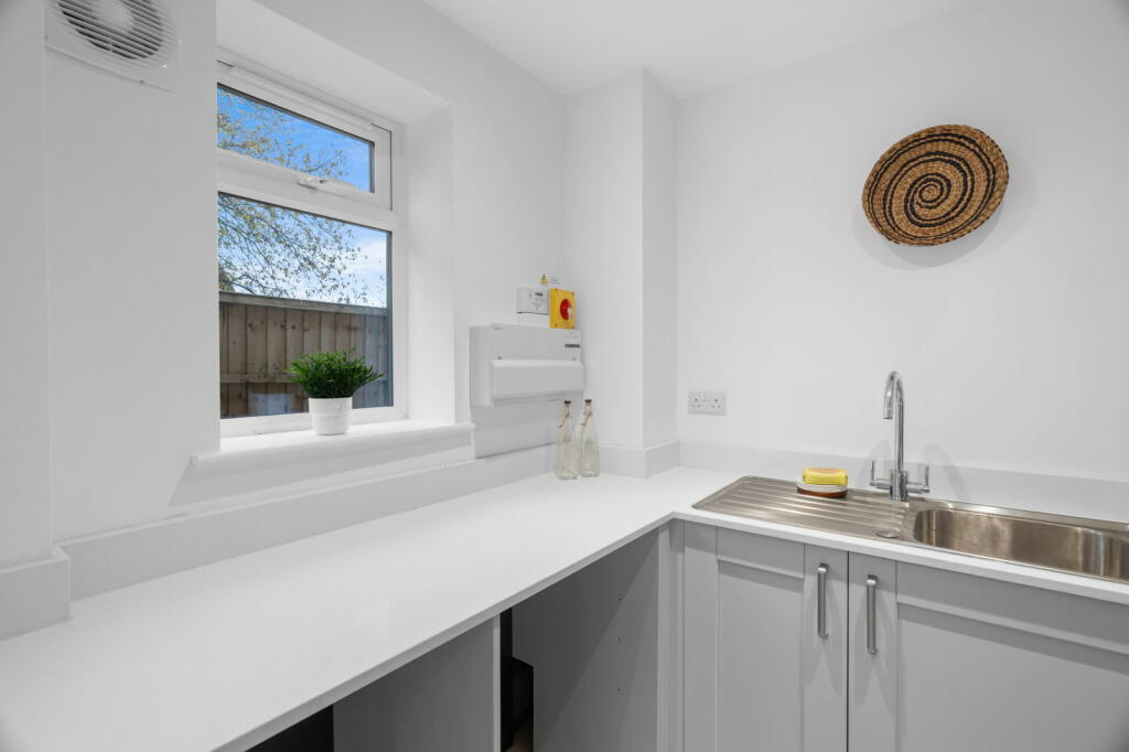 Additional image 13 of West Drive, Highfields Caldecote, Cambridge