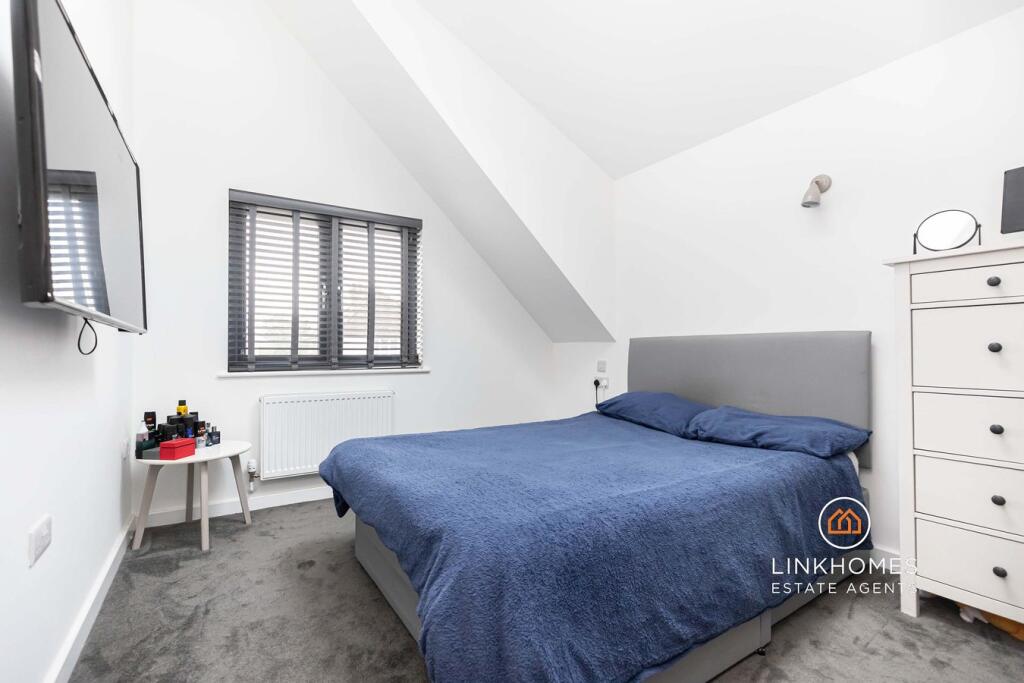 Additional image 7 of Clarendon Close, Broadstone, BH18