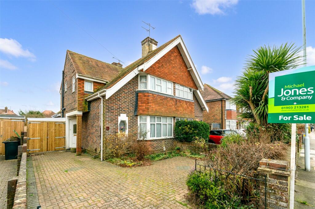 Wiston Avenue, Worthing, West Sussex, BN14
