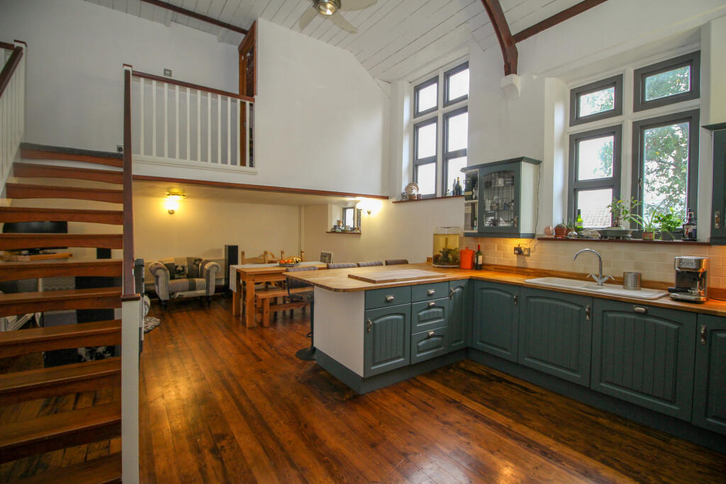 Additional image 3 of The Old School, Burwell