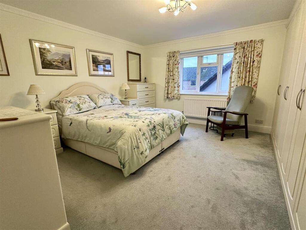 Additional image 19 of Holt Gardens, Studley