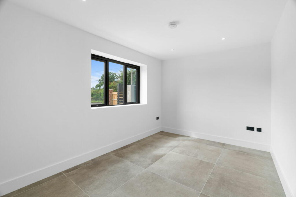 Additional image 10 of Bumpstead Road, Hempstead