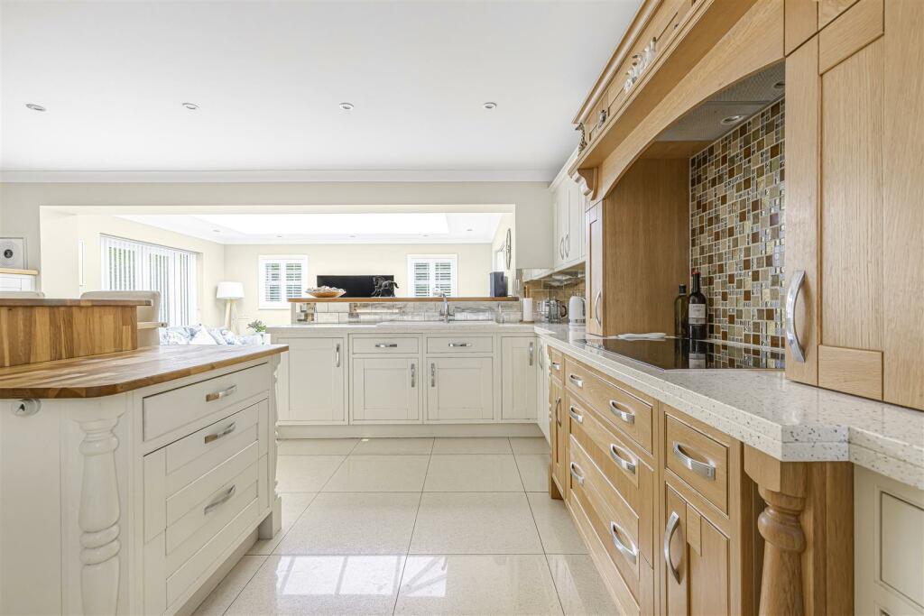 Additional image 8 of Arborfield Drive, Newmarket