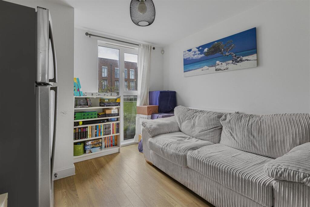 Additional image 6 of Renard Way, Trumpington