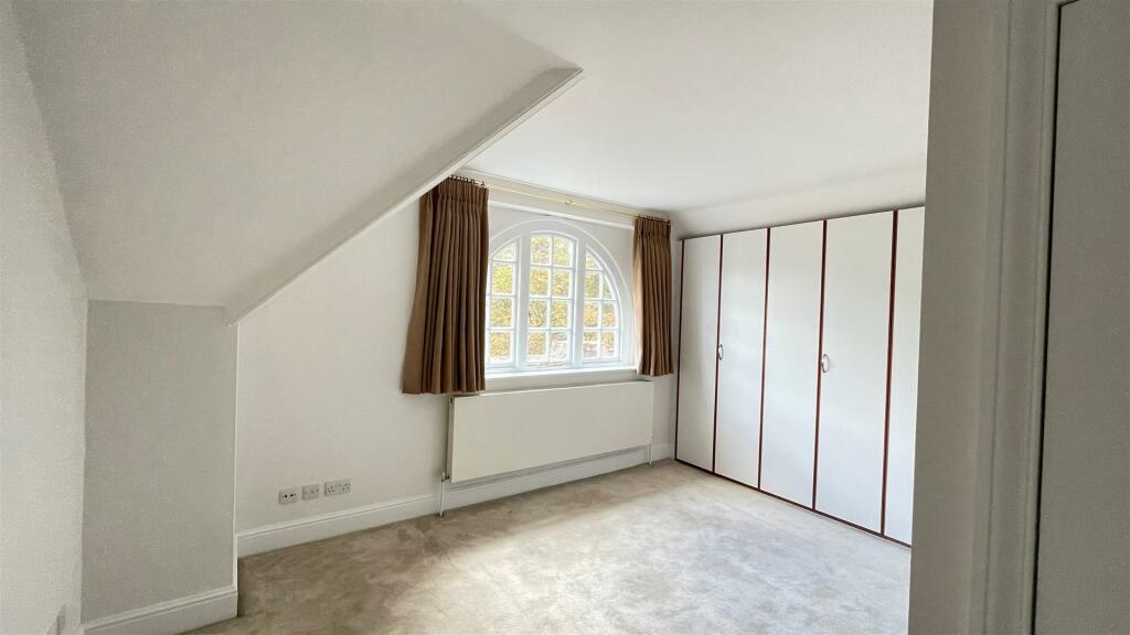 Additional image 13 of Queensberry House, Newmarket