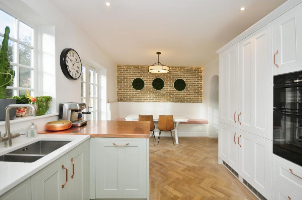 Additional image 16 of Romany Rise, Orpington, BR5