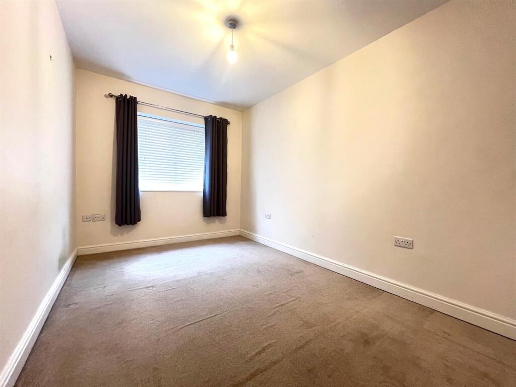 Additional image 7 of Air Balloon Road, Bristol