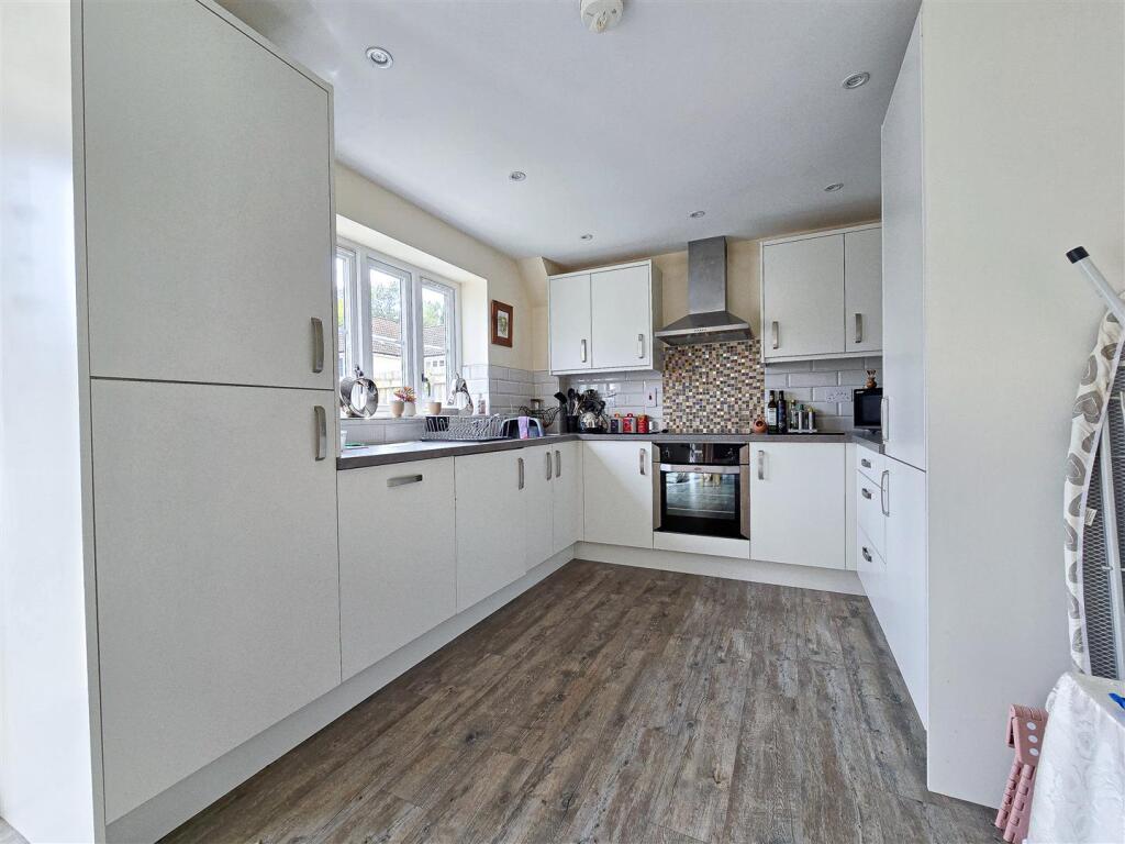 Additional image 5 of 2 The Pastures, Meare