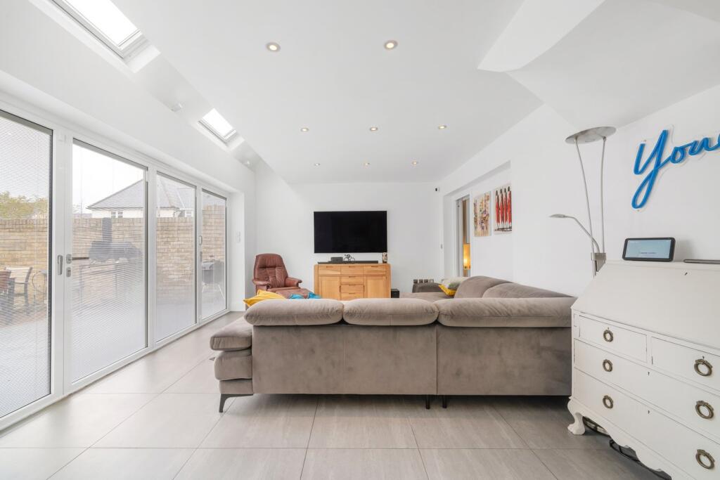 Additional image 12 of Eversleigh Place, Beckenham, BR3