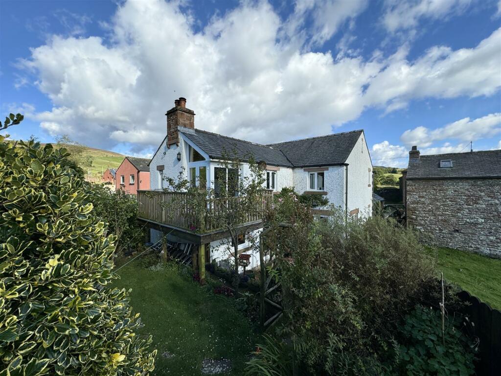 Additional image 29 of Croglin