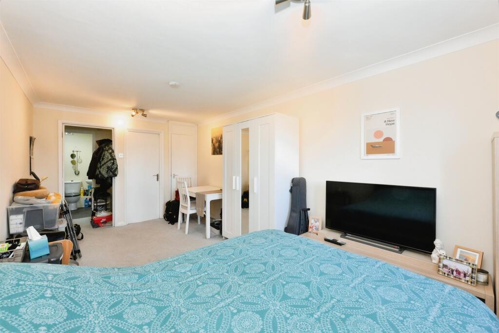 Additional image 15 of Walsingham Close, Hatfield