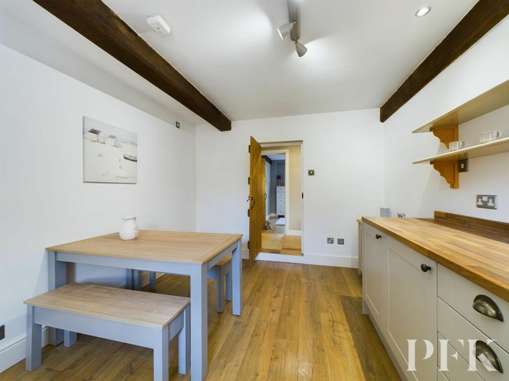 Additional image 16 of Egremont, CA22