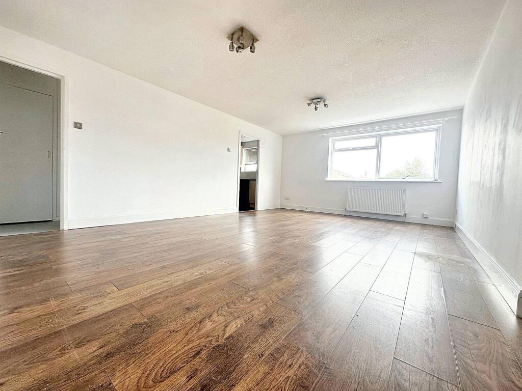 Additional image 4 of Ravenscroft, 310 South Coast Road, Peacehaven, BN10 7EJ