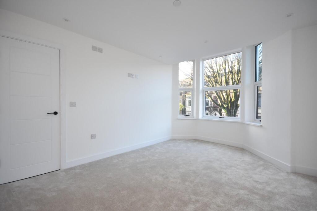 Additional image 11 of Flat 4, 76 Connaught Road, Cardiff, CF24 3PX