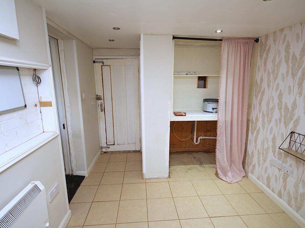 Additional image 8 of Methuen Road, Waterloo, Poole, BH17