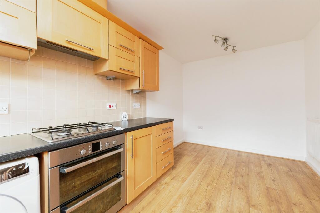 Additional image 4 of Langstone Ley, Welwyn Garden City