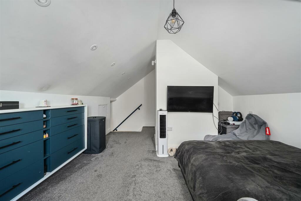 Additional image 9 of Weavers Lane, Henfield