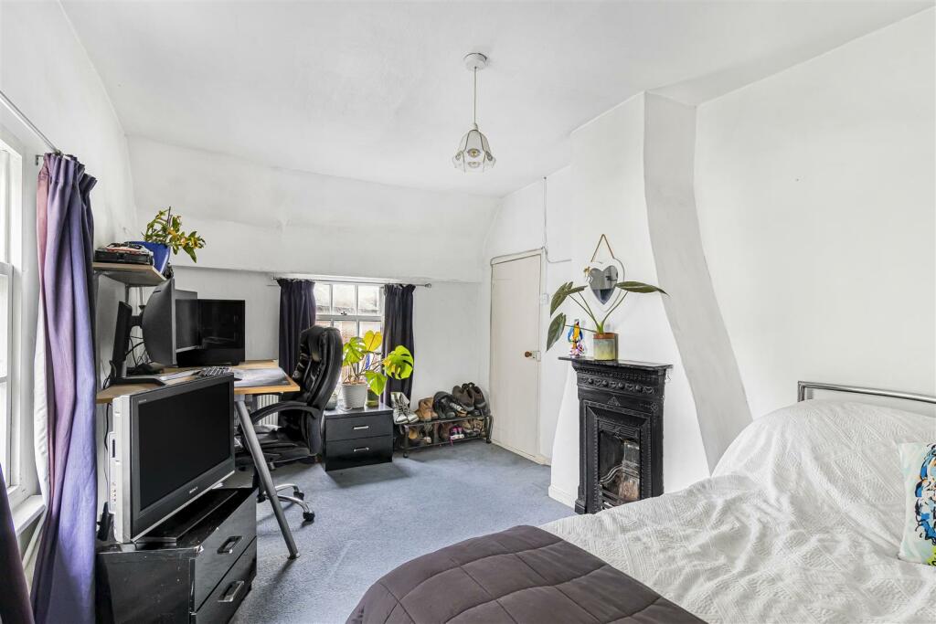 Additional image 10 of London Road, Saffron Walden