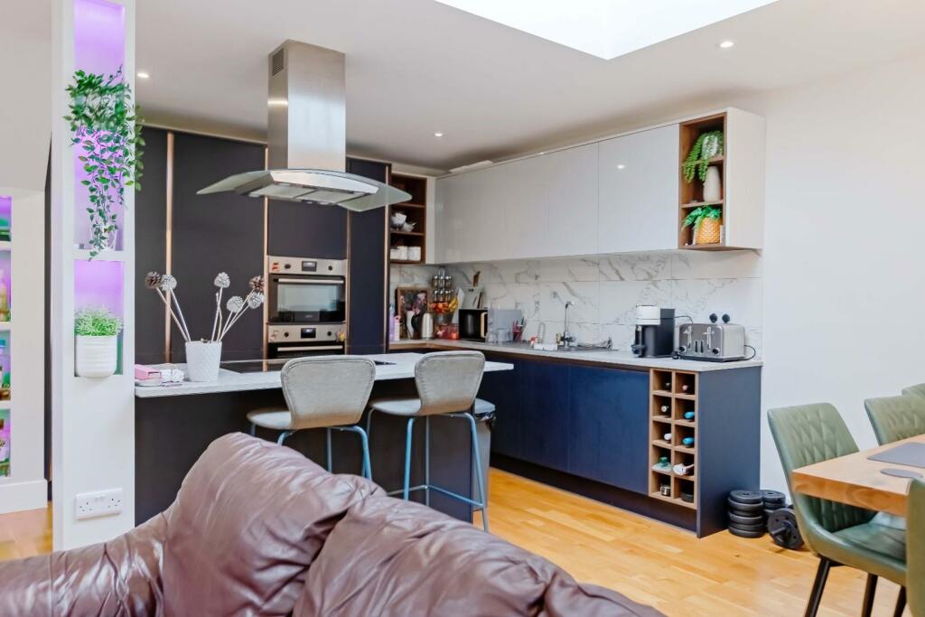 Additional image 4 of Shelldale Avenue, Portslade, Brighton