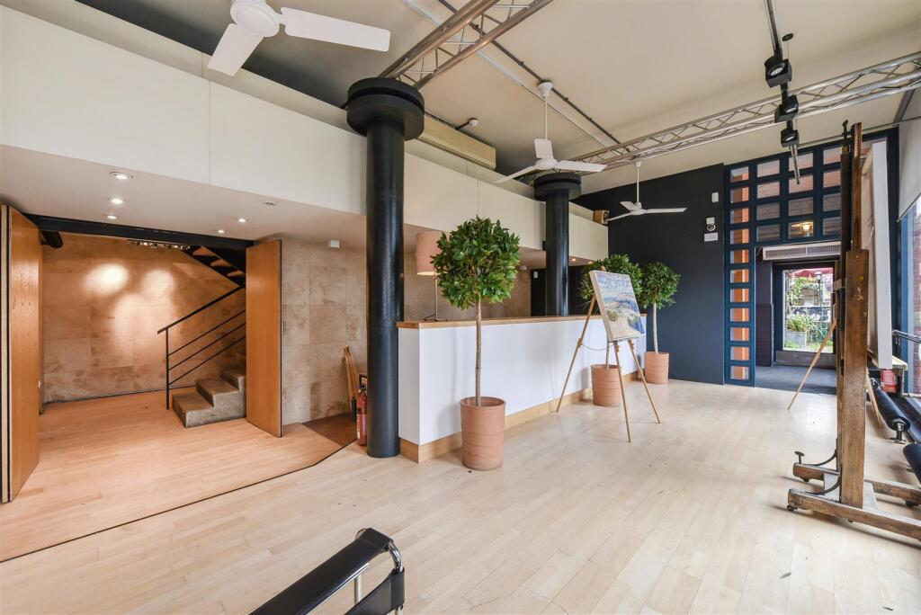 Additional image 10 of Tarrant Street, Arundel