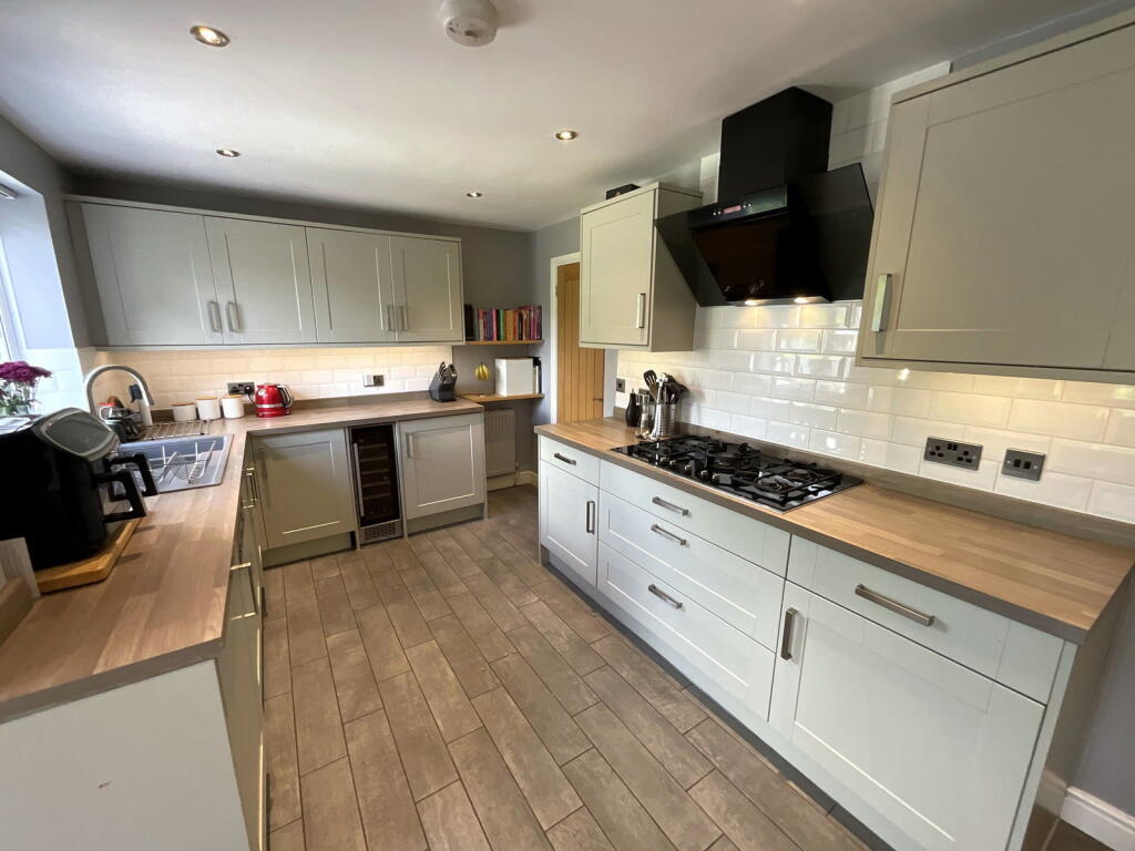 Additional image 6 of HALESOWEN, Lapal, Manor Lane