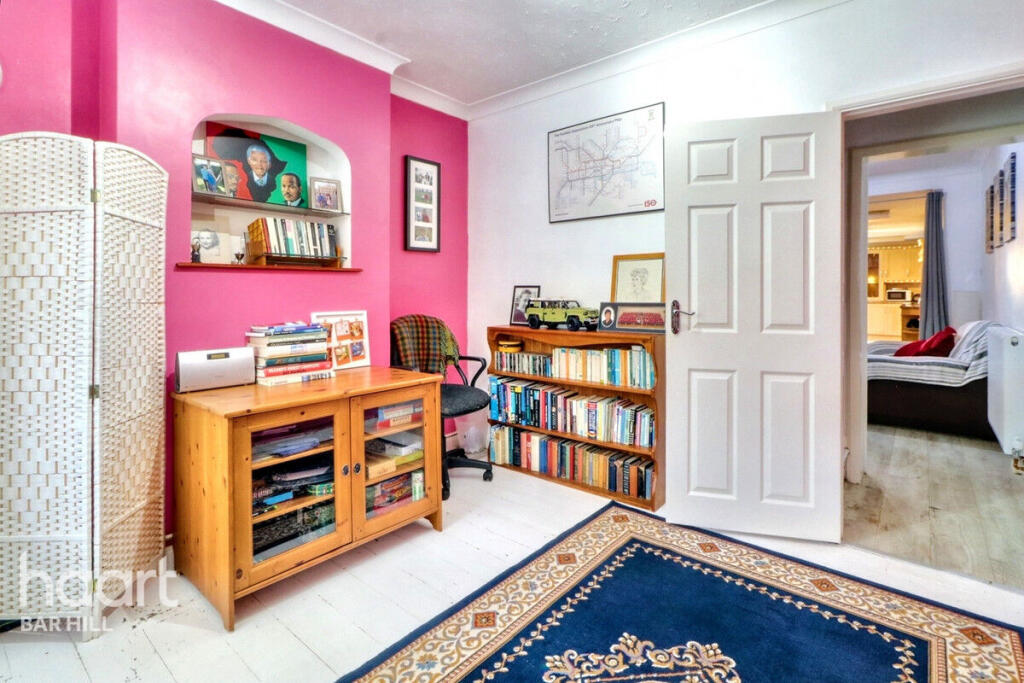 Additional image 9 of High Street, Swavesy.