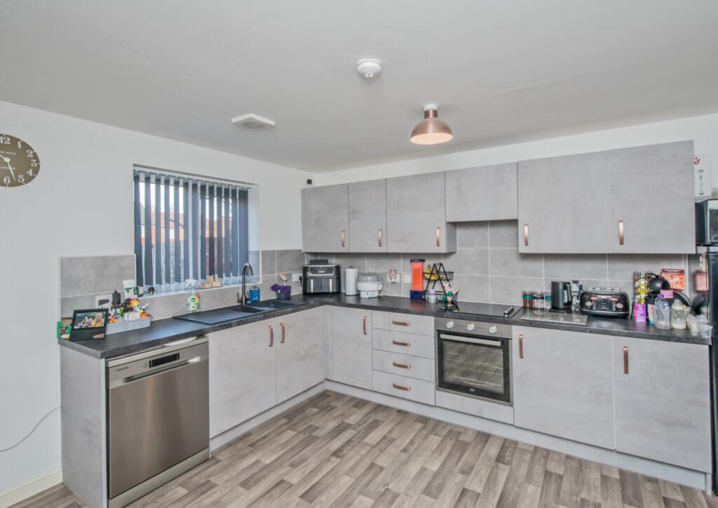 Additional image 5 of Calverley Crescent, Tyersal, Bradford, BD4