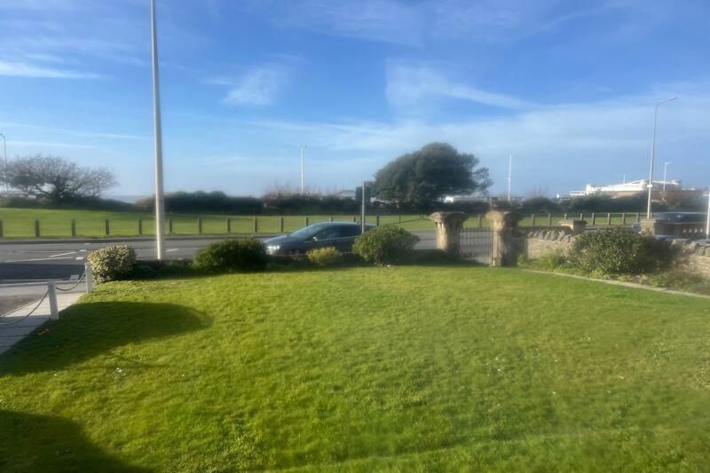 Additional image 3 of Beach Road, Weston-Super-Mare 23' Lounge/diner