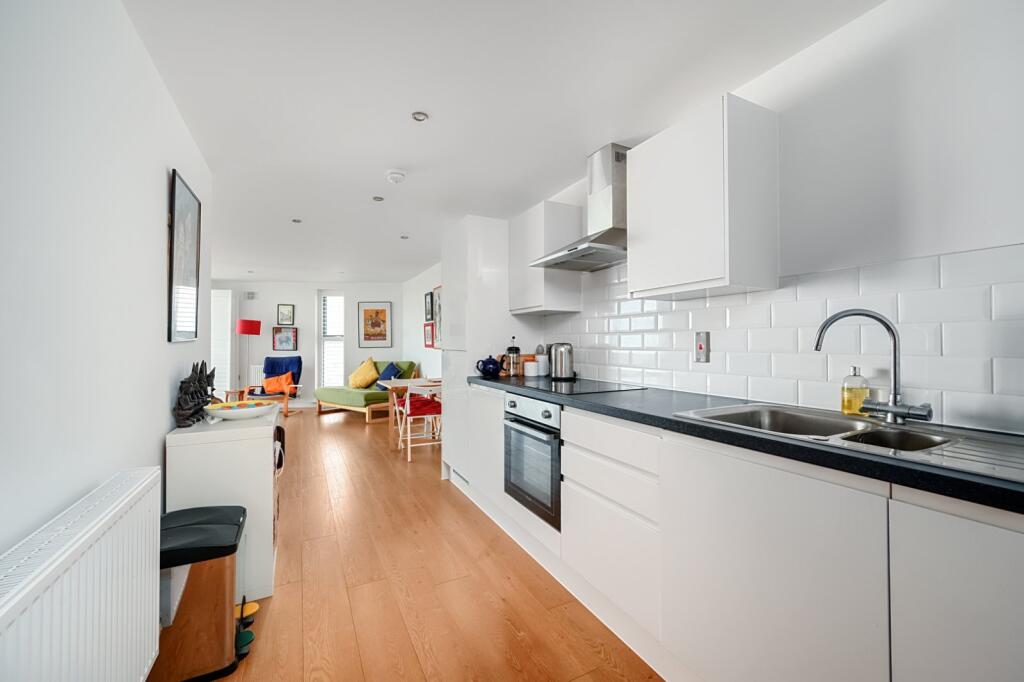 Additional image 4 of Mariner Point, Brighton Road, Shoreham, BN43