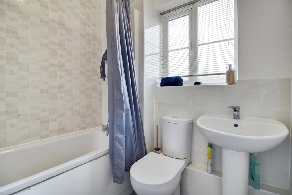 Additional image 13 of Cole Green Lane, Welwyn Garden City