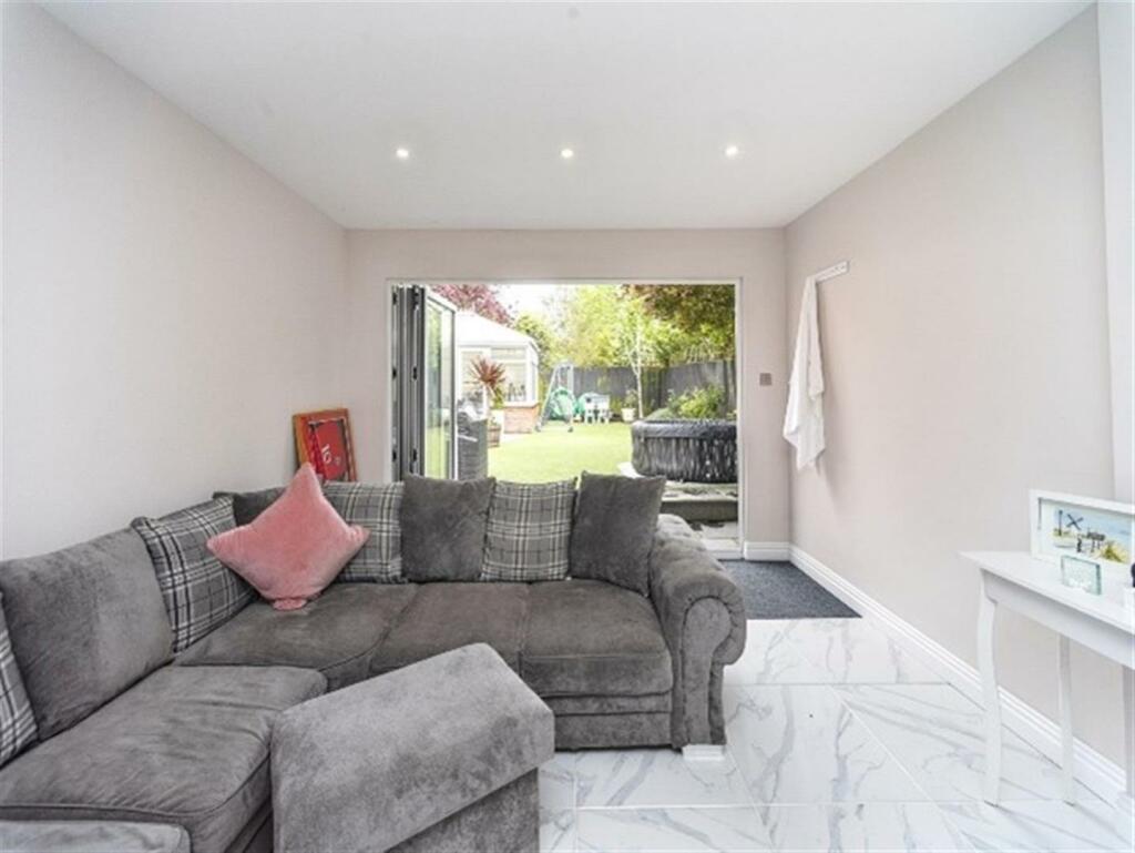 Additional image 17 of Cambrian Drive, Marshfield, Cardiff