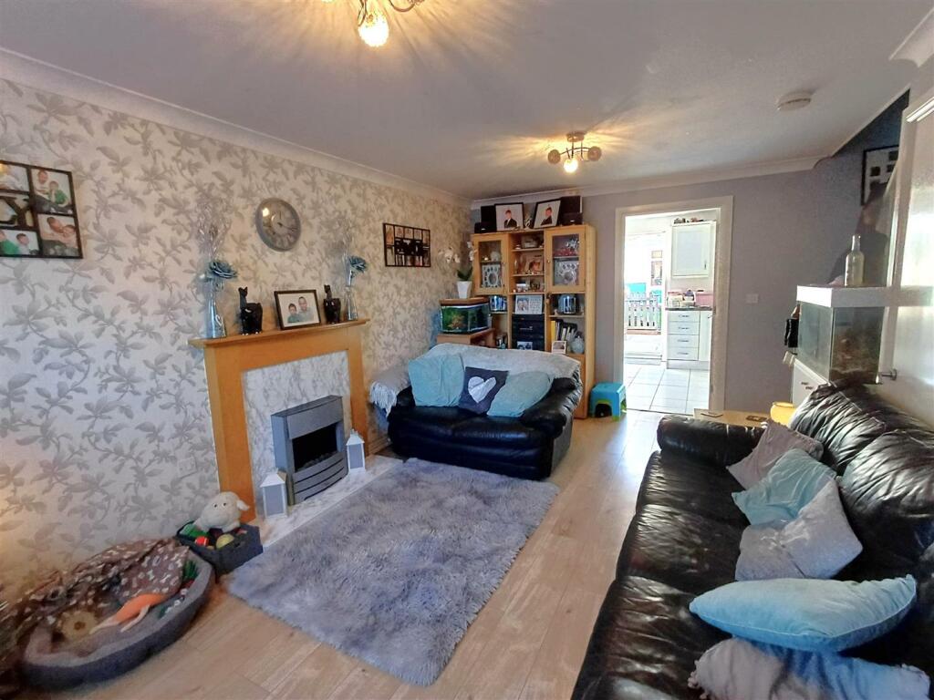 Additional image 7 of Roundhouse Crescent, Peacehaven