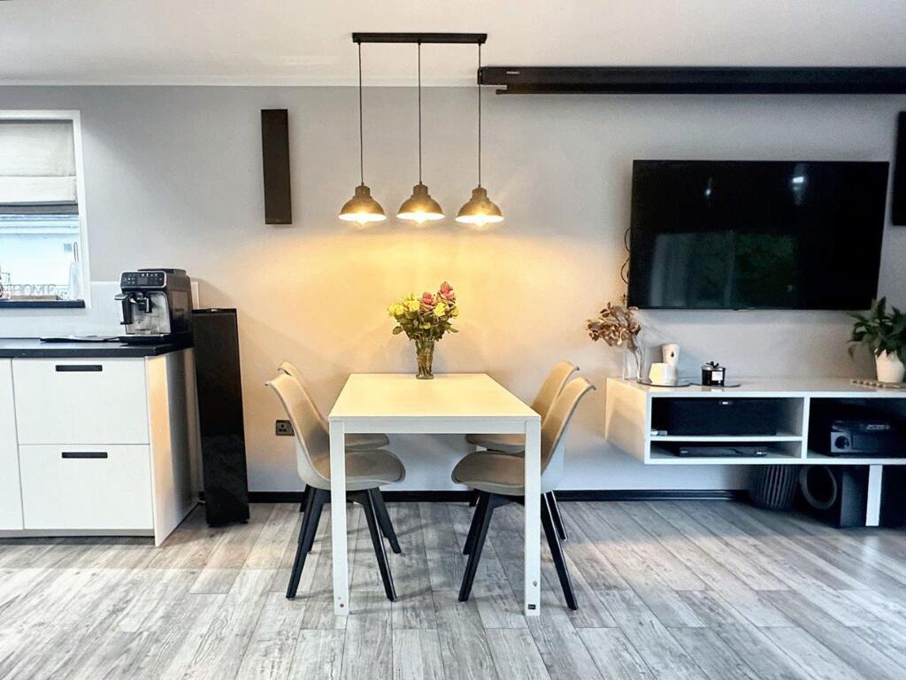 Additional image 6 of Sutton Avenue, Peacehaven, BN10 7NY