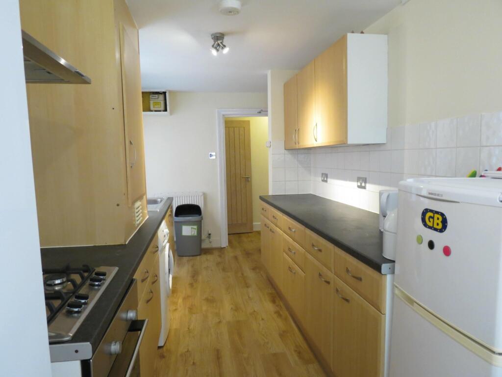 Additional image 15 of 6 bedroom Detached House in Winton