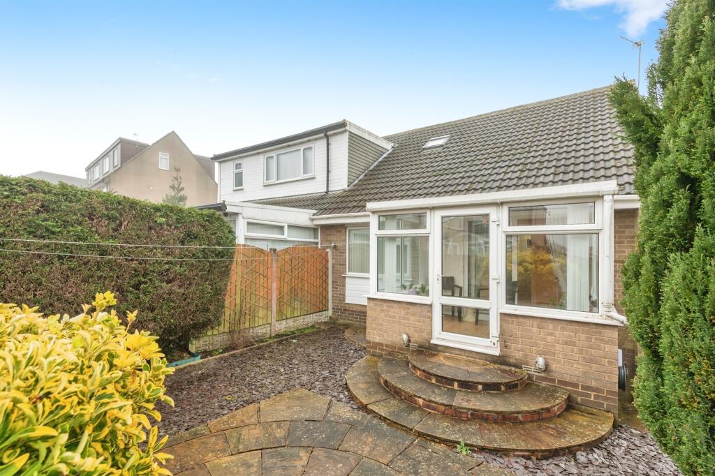 Additional image 13 of Fairway Drive, Bradford