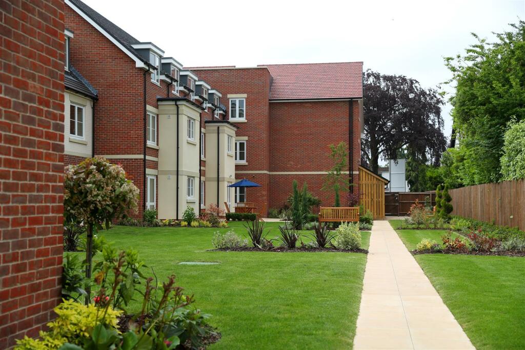 Additional image 9 of Woolmans Lodge, Shirley, Solihull