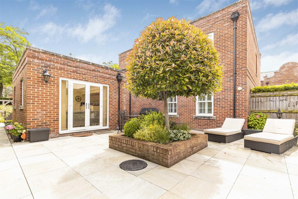 Additional image 28 of Arborfield Drive, Newmarket