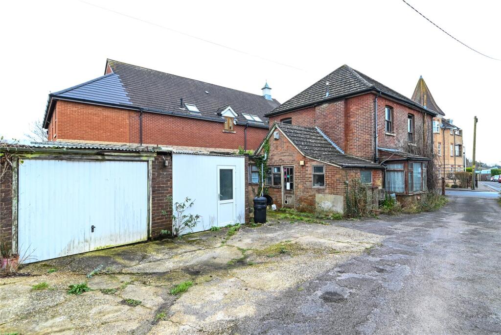 Additional image 7 of Whitefield Road, New Milton, Hampshire, BH25