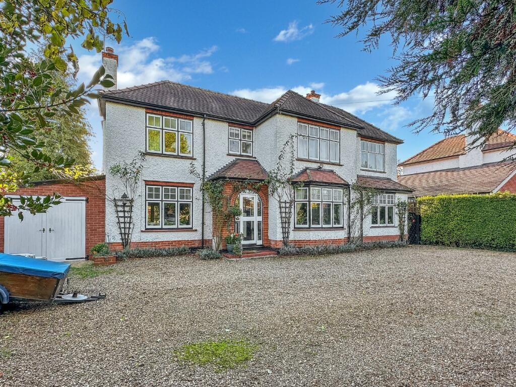 Primary image of London Road, Harston