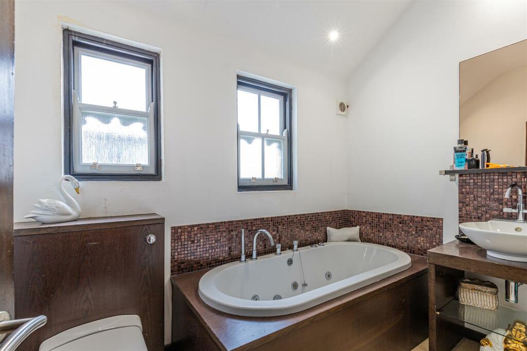 Additional image 20 of Ninian Road, Cardiff