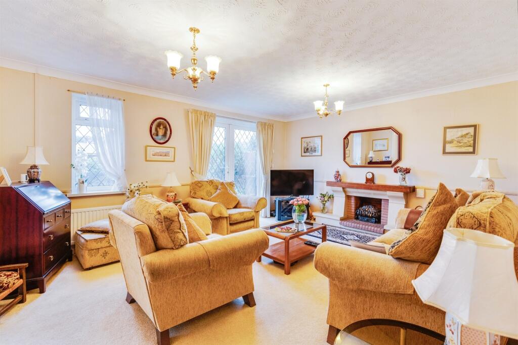 Additional image 4 of Ffordd Dinefwr, Creigiau, Cardiff