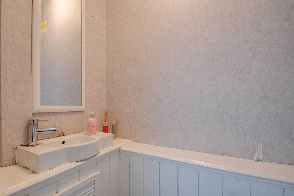 Additional image 15 of Wishaw Close, Redditch, Worcestershire, B98