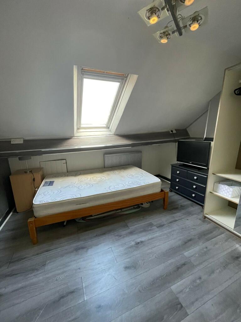 Additional image 12 of LLANTRISANT STREET